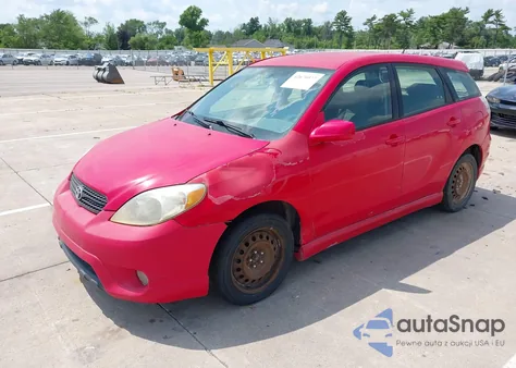 2006 Toyota Matrix Xr z USA, uszkodzony, nr VIN 2T1KR32E06C560916